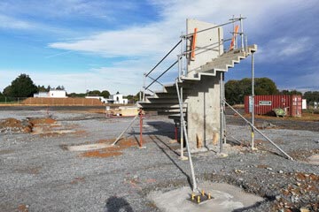 Escalier béton pour bâtiment en construction, Côtes d'Armor